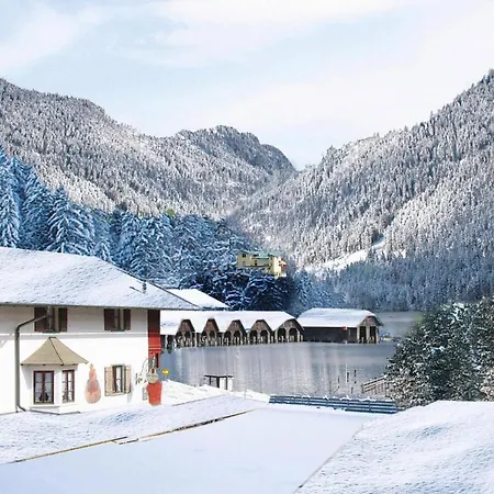 4 Star Holiday Home In Schoenau Am Koenigssee