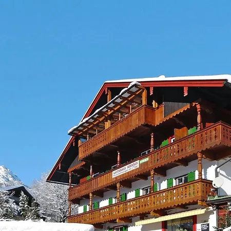 4 Star Holiday Home In Schoenau Am Koenigssee * Schoenau am Koenigsee